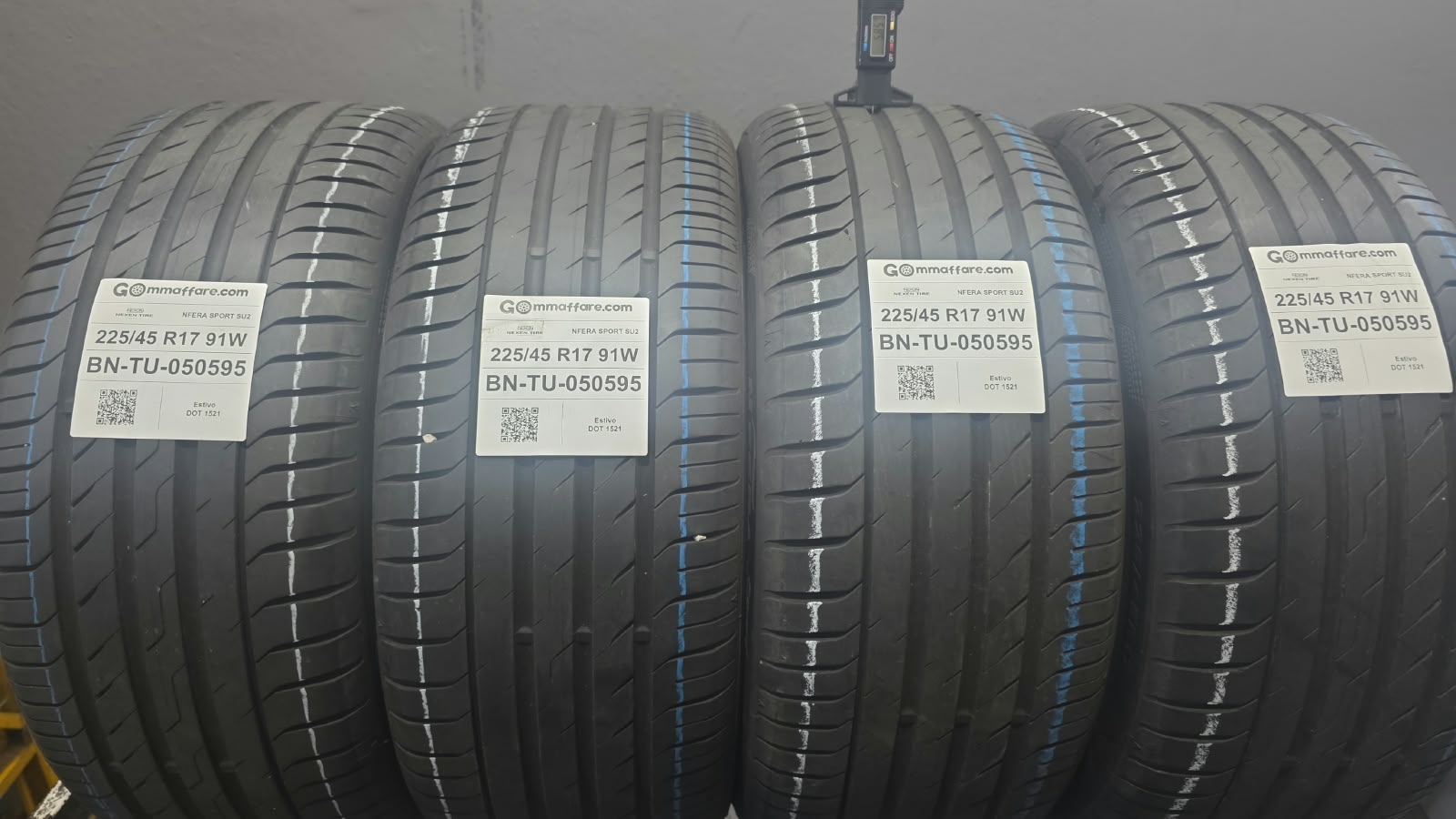 Nexen Tire NFERA SPORT SU2